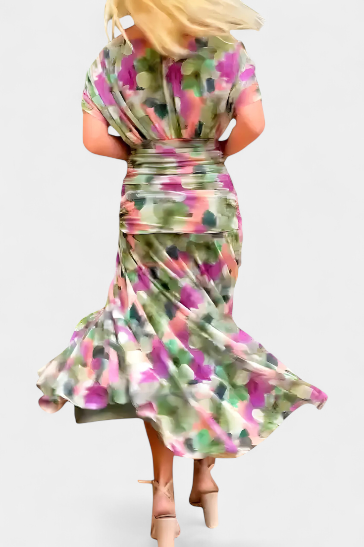 Women's elegant floral V-neck maxi dress, a flowing long design perfect for parties & evenings.