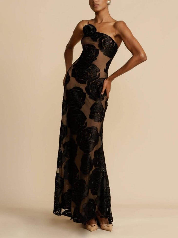 Chic black floral maxi dress, ideal for wedding guests. Elegant long gown, perfect for formal summer parties.