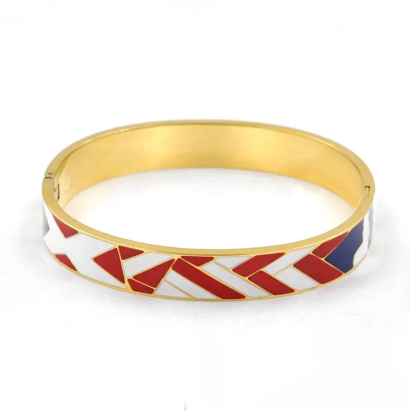 Fashionable gold geode statement cuff bracelet for women, adding elegance to any outfit.