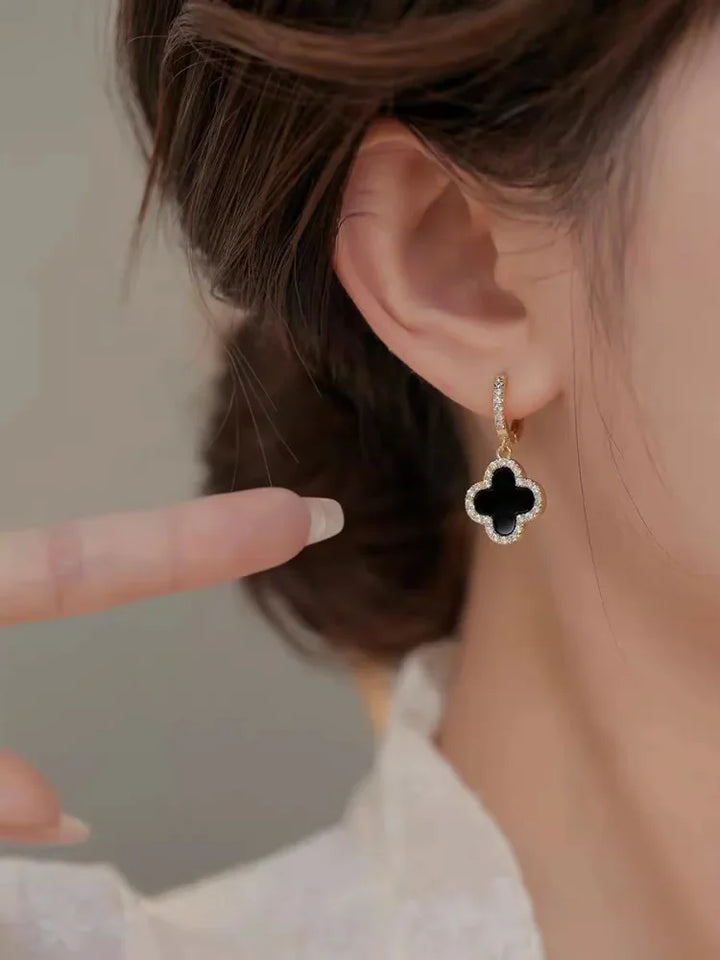 Beautiful four leaf clover lucky earrings, an ideal gift for her and a symbolic piece of women's jewelry.