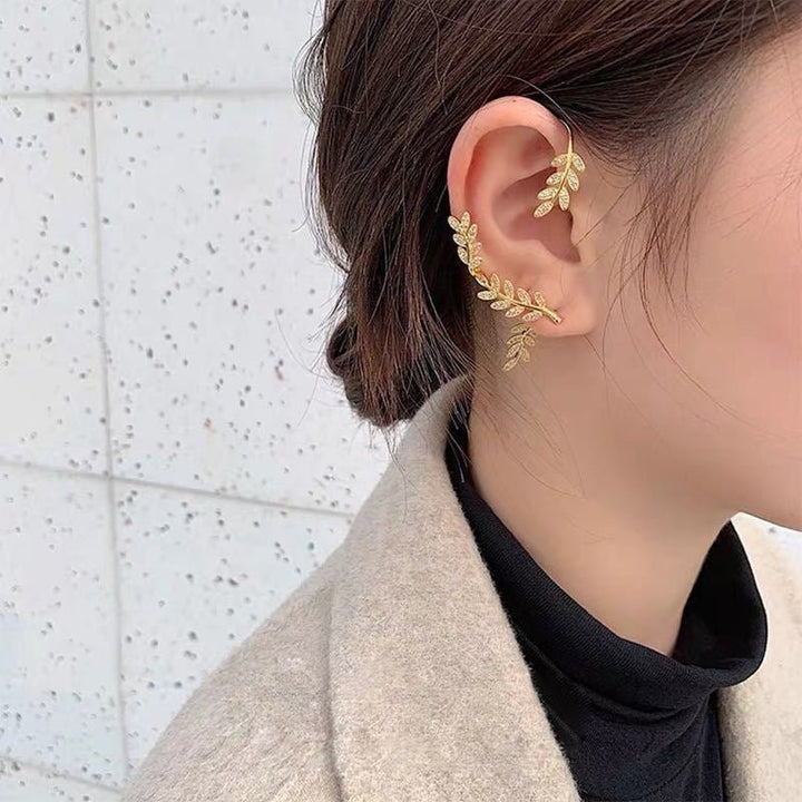 Comfortable adjustable clip-on earrings for women, in an elegant gold-tone, perfect for non-pierced ears.