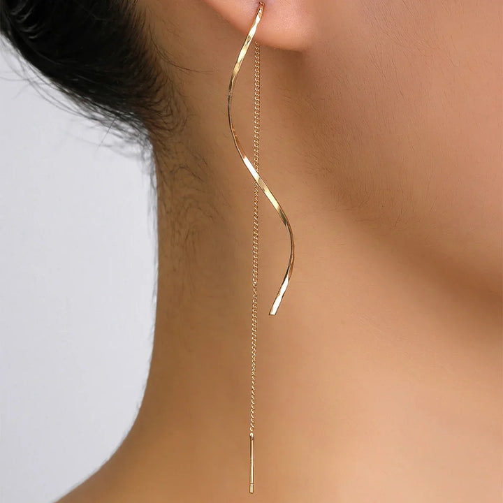 Fashionable wave threader earrings in stainless steel, versatile modern women's jewelry.