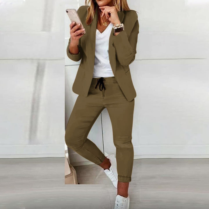 Isabelle professional women's two-piece suit set. Modern tailored blazer & trousers for business & events.