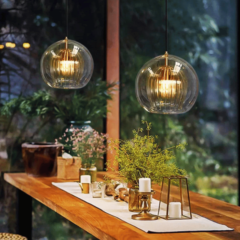 Chic modern hallway pendant lamp, adjustable height, durable aluminum-glass construction.