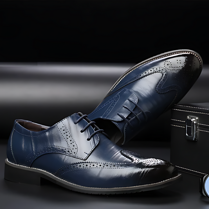 Classic men's brogue oxford dress shoes, ideal for formal attire, office wear, and special events.