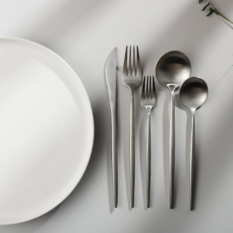 PureSet minimalist cutlery, an exquisite choice for modern dining experiences.