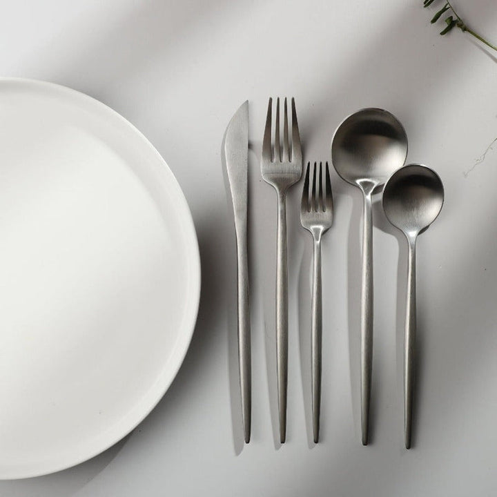 PureSet minimalist cutlery, an exquisite choice for modern dining experiences.