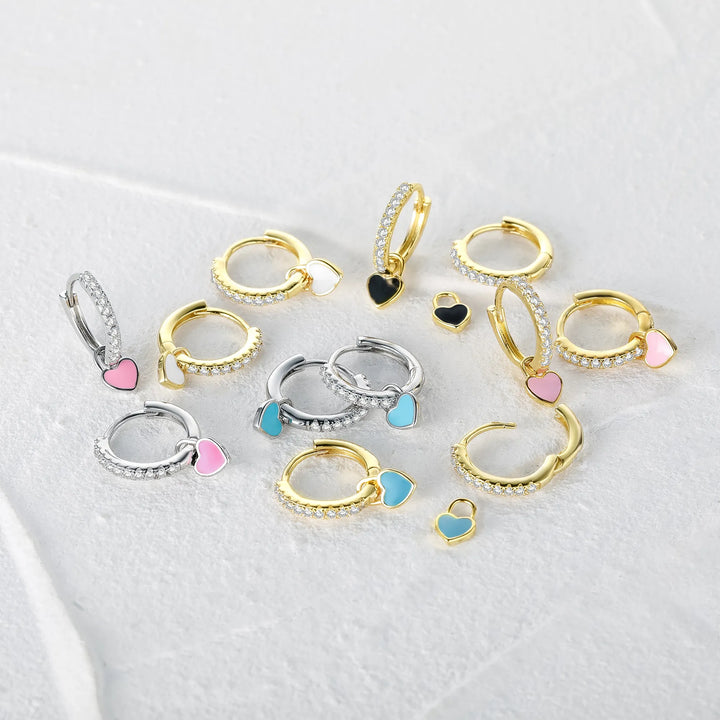 Stylish silver-tone hoops, versatile women's everyday jewelry.