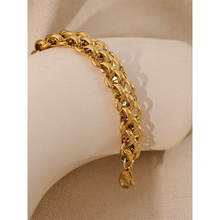 High-quality women's elegant charm bracelet, gold plated sterling silver, dainty, adjustable, ideal gift.