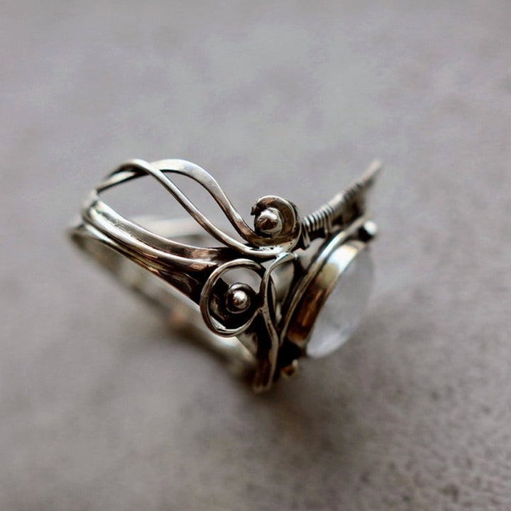 Gift-ready elegant vintage moonstone ring for women, featuring a beautiful silver setting. Boho gemstone jewelry.