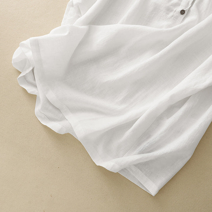 Chic women's V-neck half-sleeve blouse in a relaxed fit, a stylish choice for spring, summer, or everyday wear.