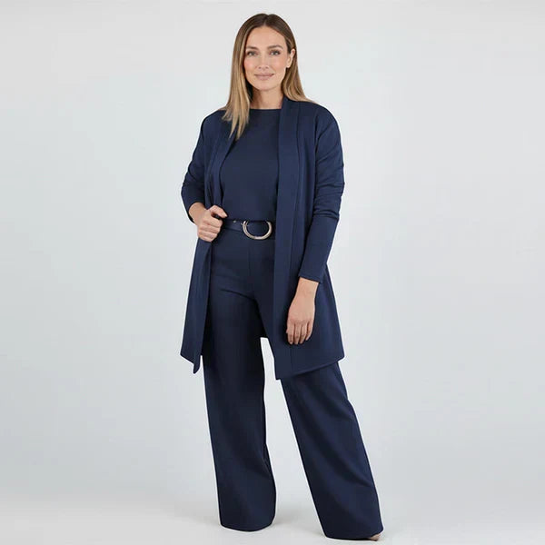 Coordinated women's 3-piece stretch set for effortless style. Comfortable, elegant women's apparel.