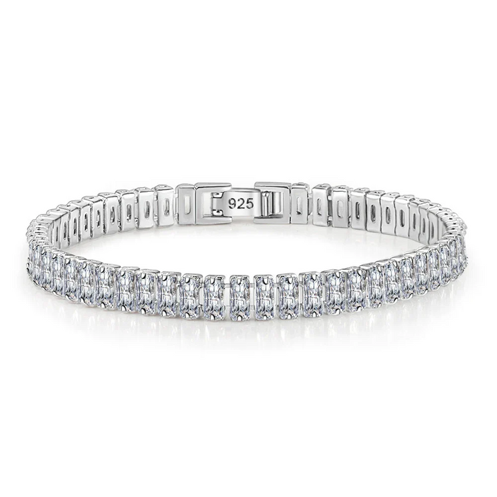 Elegant women's 925 sterling silver bracelet featuring sparkling crystals, perfect for any occasion.
