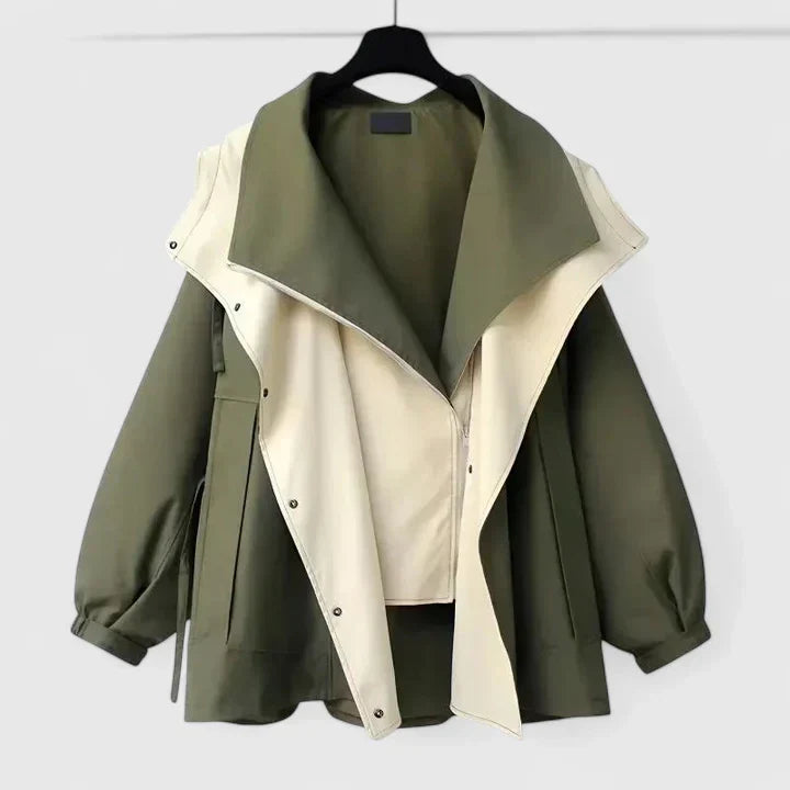 Elegant women's all-weather jacket in a sophisticated style, perfect for transitional outerwear.