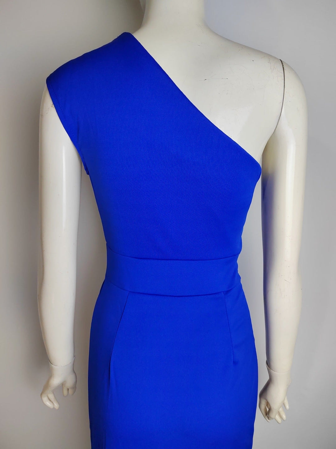 Women's elegant asymmetrical drape formal maxi dress, long with a chic silhouette for formal occasions.