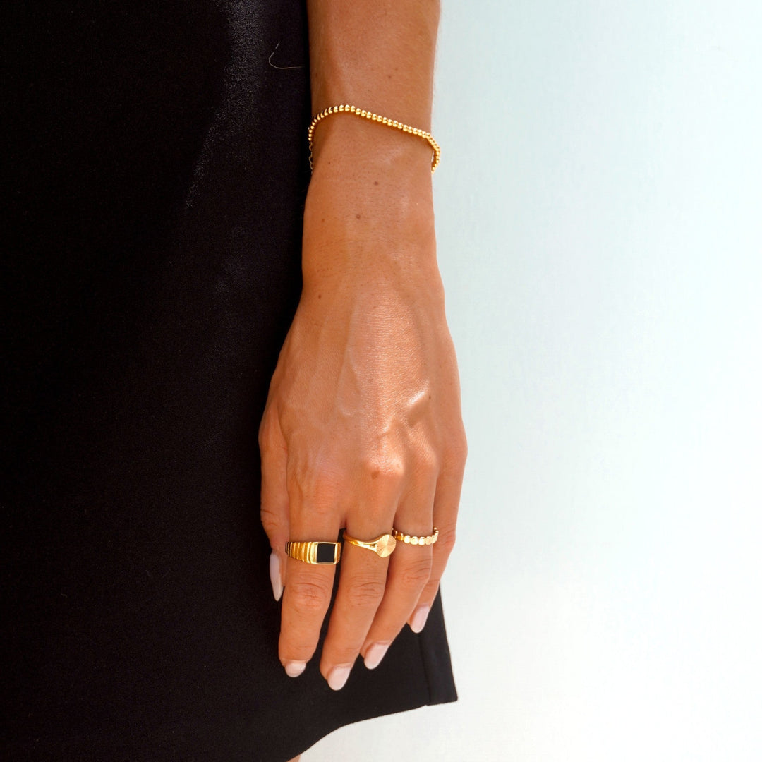 Stylish women's beaded bracelet, elegant & stackable. Available in gold & silver.
