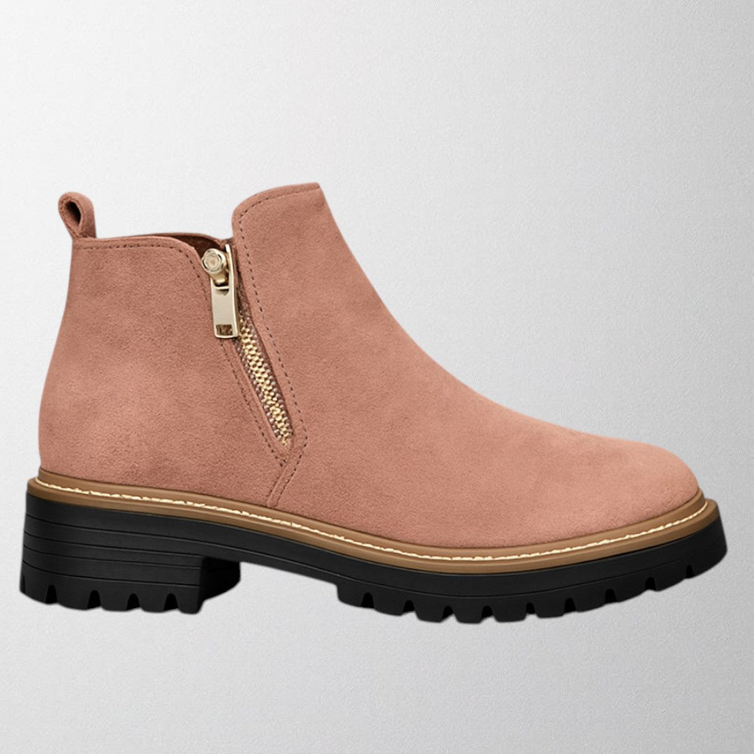 Sleek women's elegant shoes with round toe and functional side zip, suitable for any occasion.