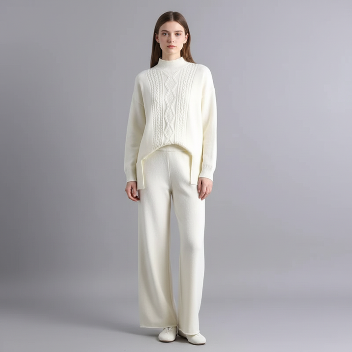 Sophisticated women's cashmere outfit, Marina, a two-piece set for casual chic and supreme comfort