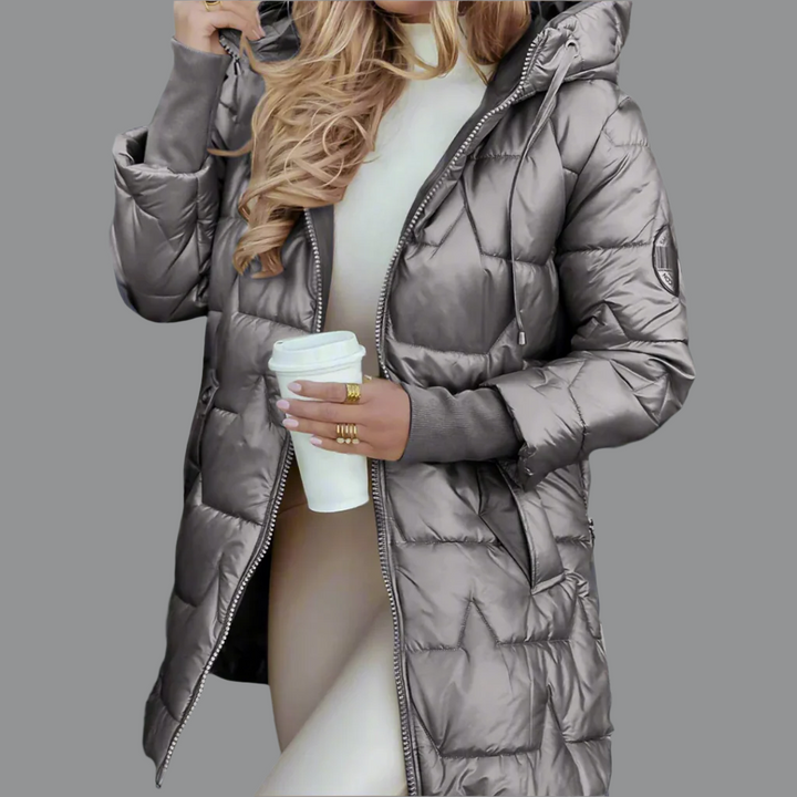 Warm & lightweight women's chic quilted hooded autumn jacket, ideal fall fashion outerwear for everyday elegance.