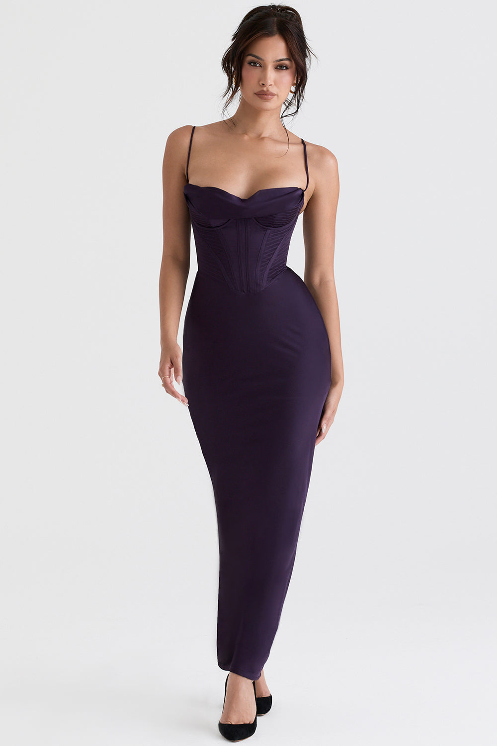 Sophisticated sleeveless formal gown, women's corset maxi.