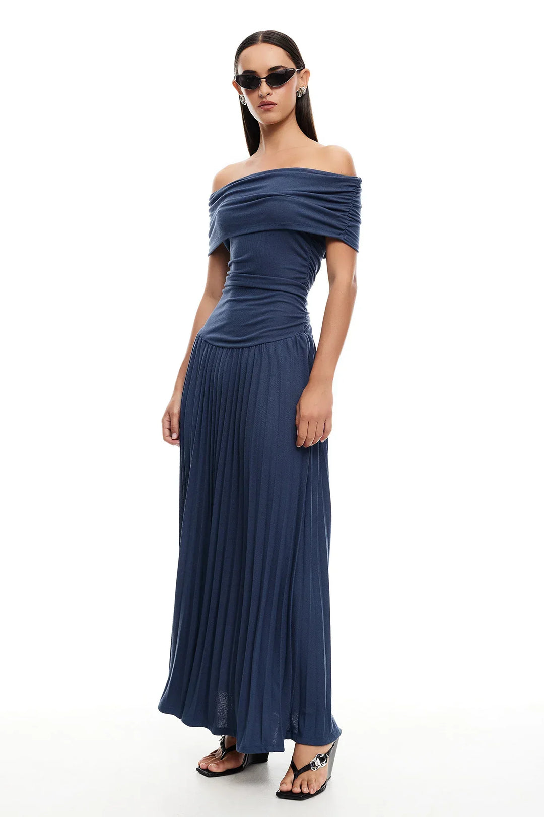 Chic Navy Off-Shoulder Pleated Maxi Formal Wear Dress for Special Occasions.