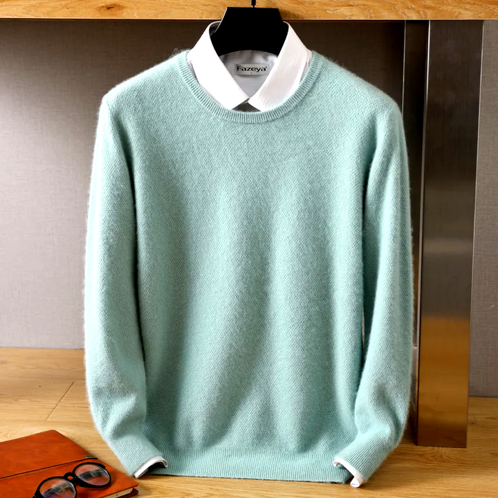 Lightweight women's crewneck sweater, a comfortable knit long sleeve top for versatile everyday wear.