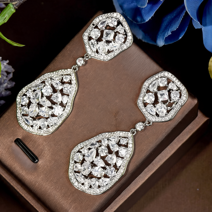 Exquisite crystal drop dangle earrings, featuring a delicate and elegant design for women.