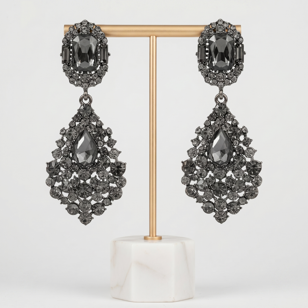 Glamorous women's rhinestone drop earrings, suitable for formal events, parties, and evening wear.