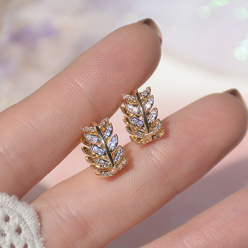 Exquisite fine jewelry diamond stud earrings, brilliant sparkle for women's elegant style.