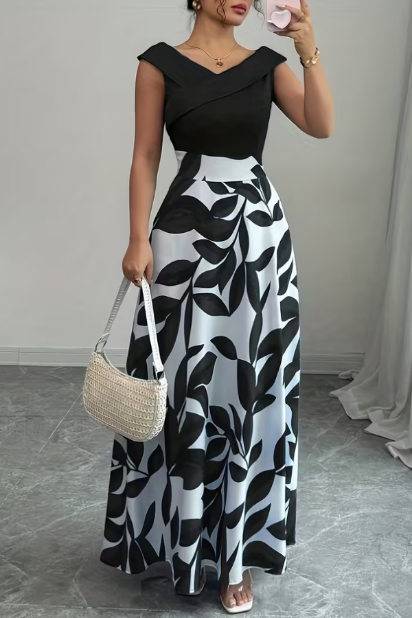 Stylish women's floral print V-neck A-line maxi dress, comfortable and flowy with convenient pockets.