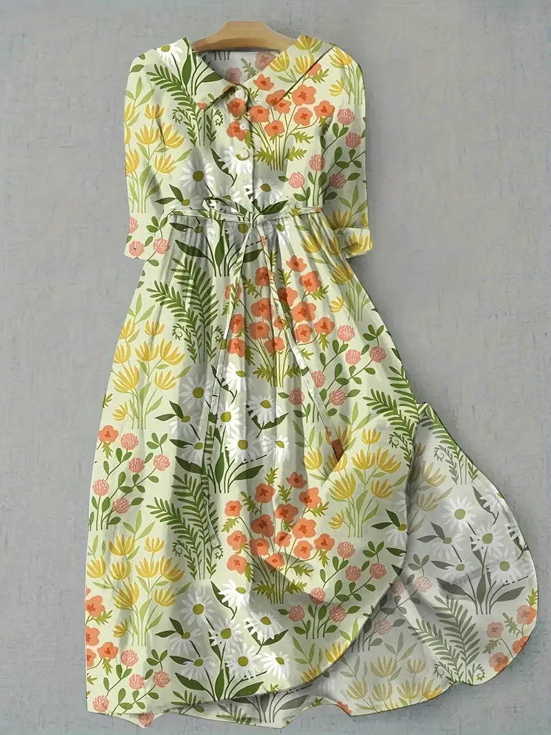 Elegant women's floral dress with short sleeves, perfect for summer. Comfortable, chic, versatile everyday fashion.