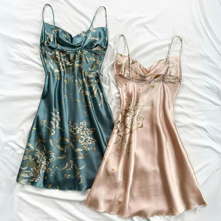 Elegant women's floral nightdress in a relaxed fit, perfect for comfortable sleepwear or sophisticated loungewear.