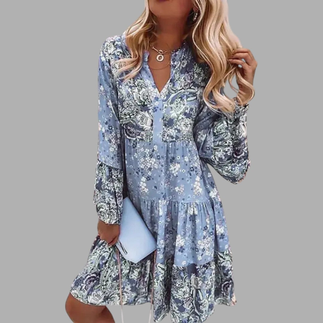 Comfortable & versatile women's midi dress with charming floral print. Ideal for semi-formal events or summer fashion.