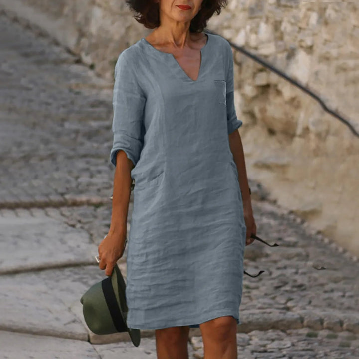 Versatile women's flowy summer midi dress, designed for effortless style and comfort.