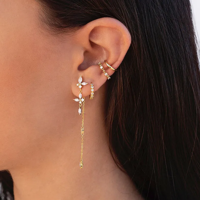Luxurious silver drop chain earrings, Elodie design, suitable for any elegant occasion