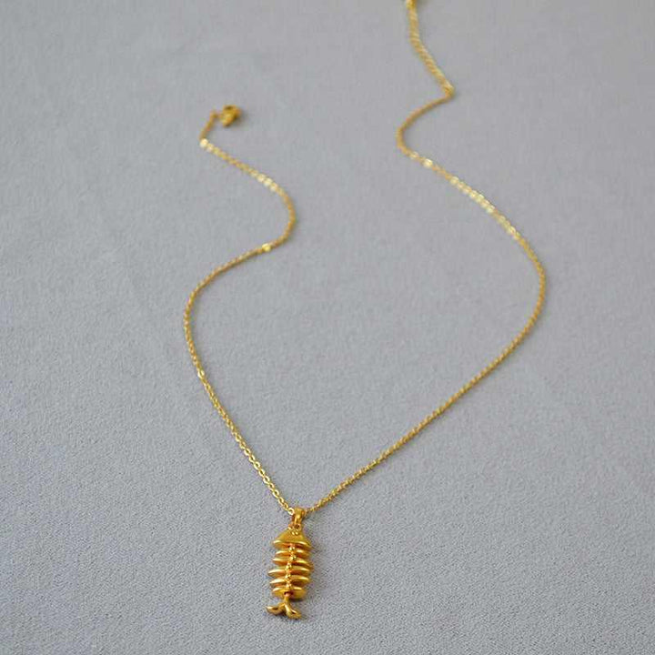 Stunning gold plated herringbone chain necklace for women. A perfect gift for her or an elegant statement piece.