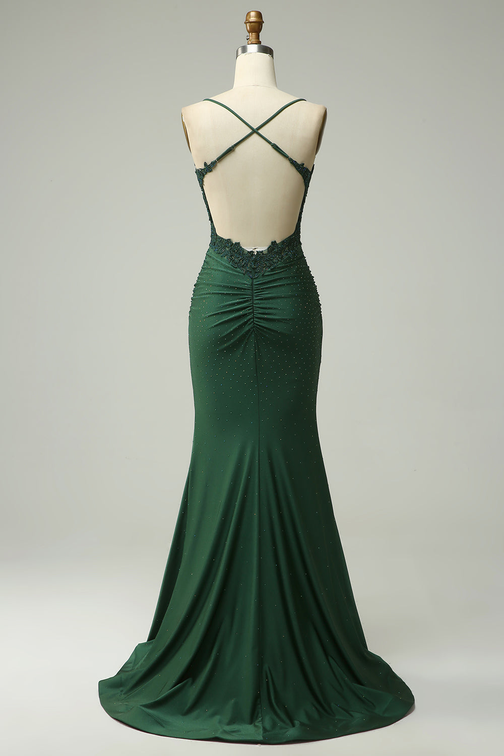 Stylish women's prom dress: sophisticated halter neck, flattering mermaid silhouette.