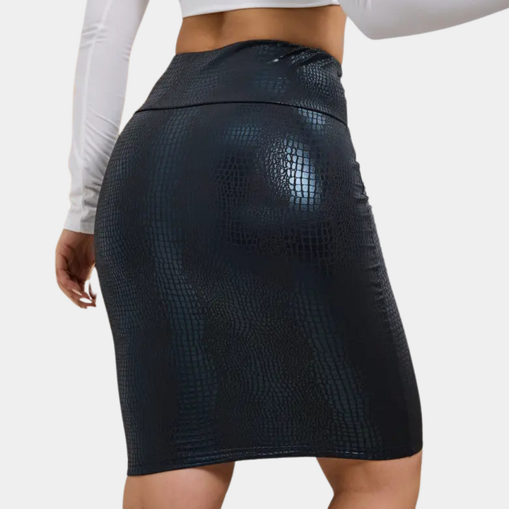 Sophisticated women's polyester mini skirt with a stylish high-waist crocodile print.