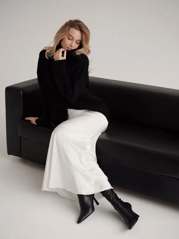 Sophisticated women's high waist maxi skirt with a flowing fishtail.