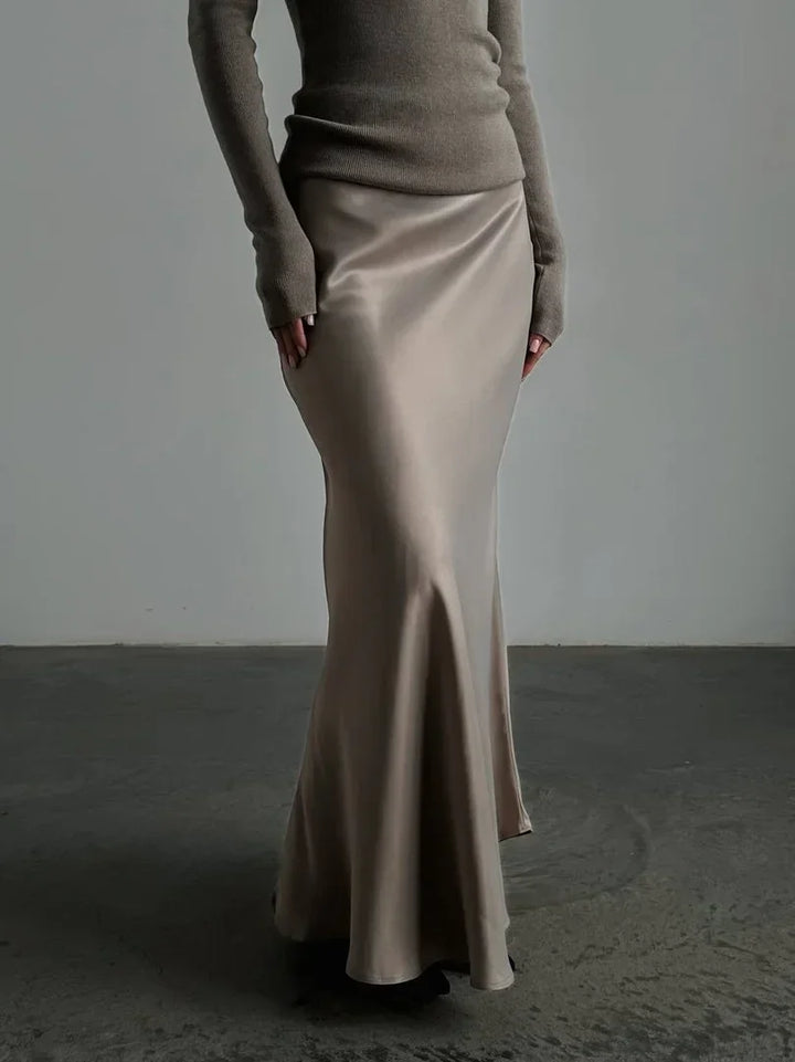 Chic women's formal fishtail maxi skirt, perfect for a gala evening.