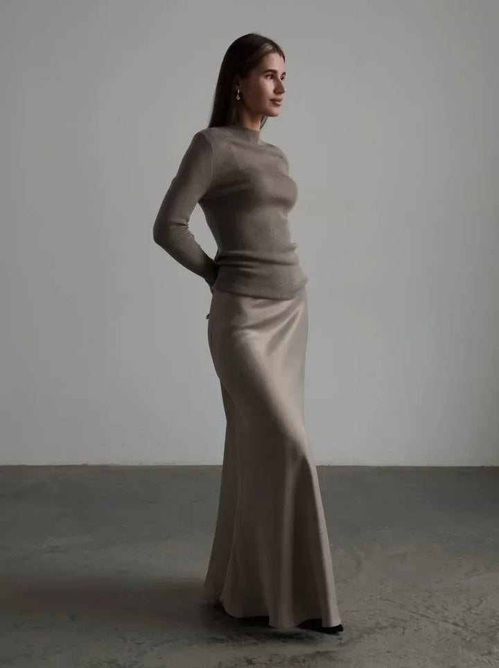Chic evening wear: high waist fishtail maxi skirt for women, a stylish choice.