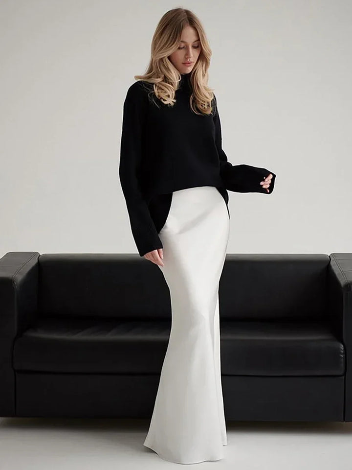 Formal black high waist fishtail maxi skirt for special occasions.