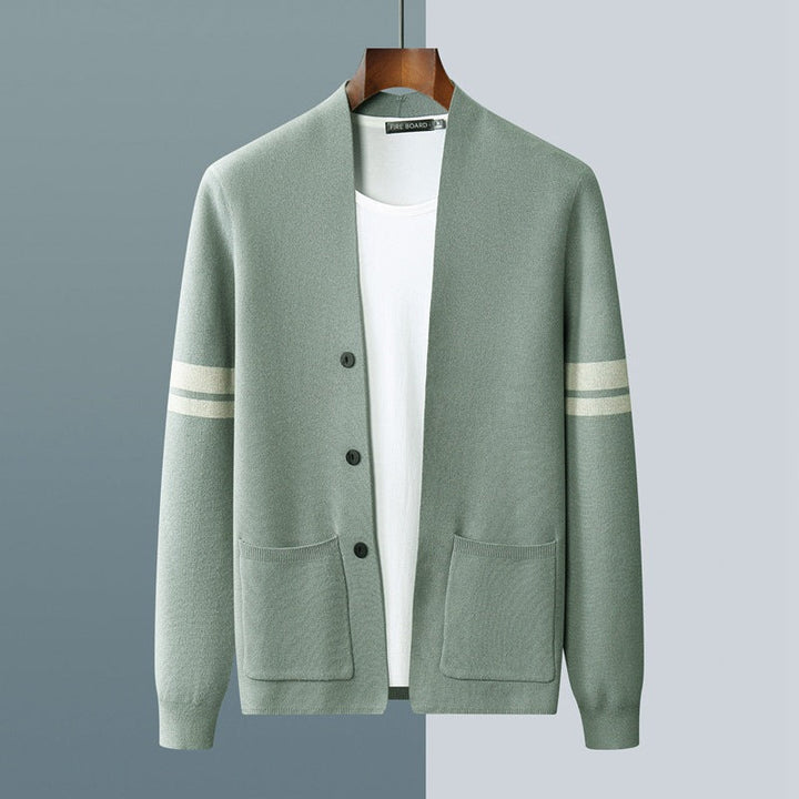 Versatile women's button-front knit cardigan, long-sleeve, perfect for everyday & fall fashion.