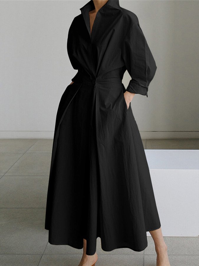 Chic women's long maxi dress, ideal for elegant evening events or stylish summer wear.