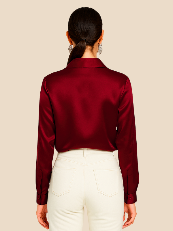 Versatile women's long sleeve button blouse, for a polished and professional look.