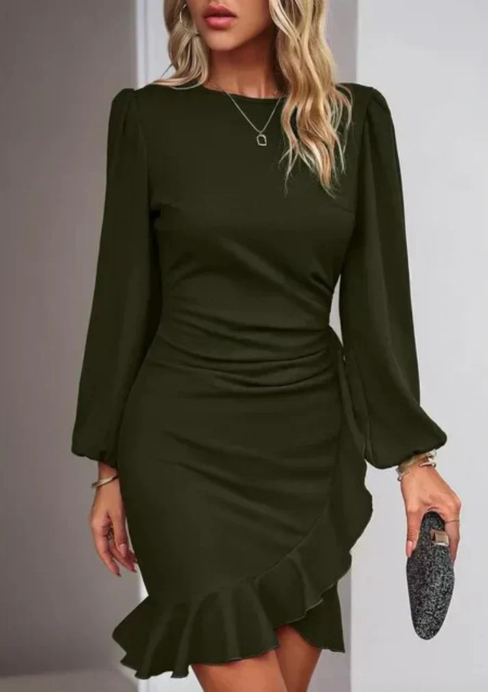 Versatile women's long sleeve midi dress. Perfect for casual elegance or formal fashion. Classic style.