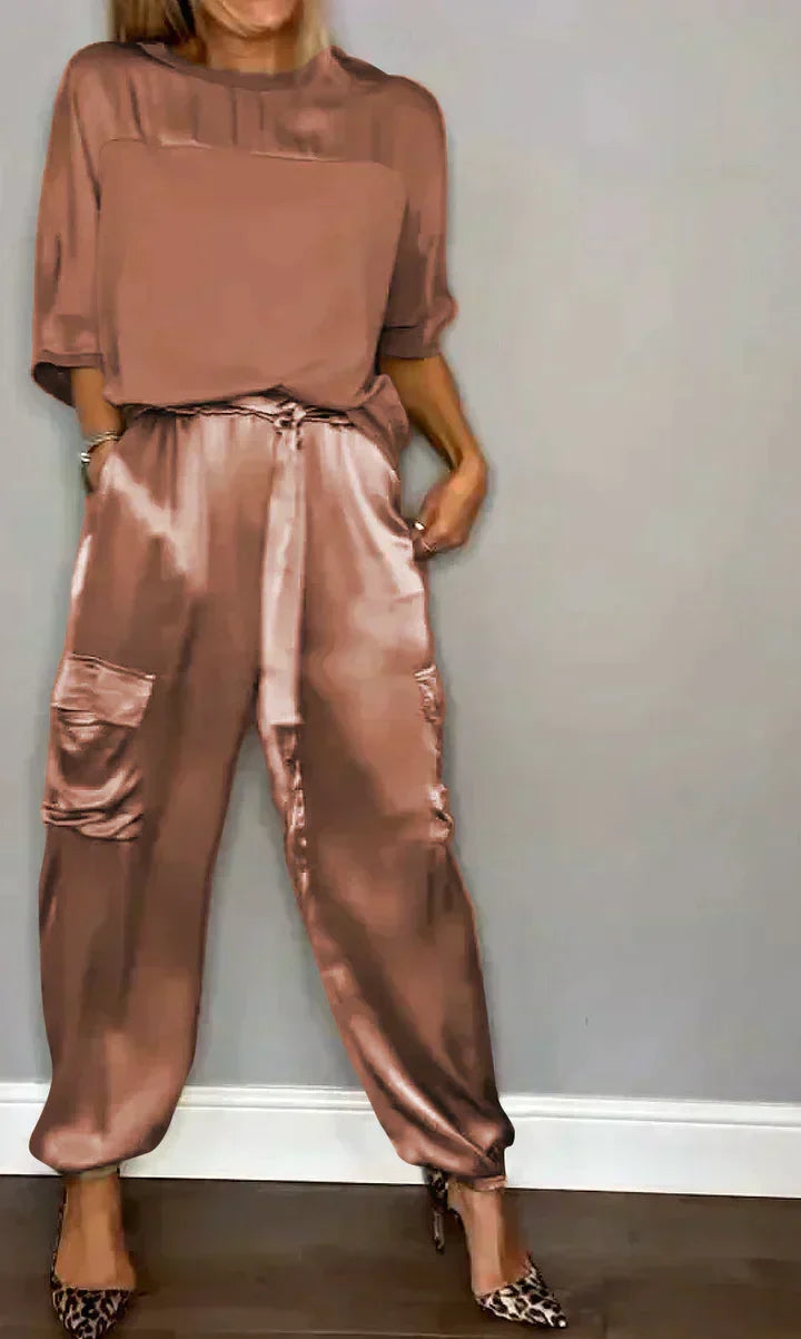 Comfortable & elegant women's flowy jumpsuit, a chic and formal option for special occasions.