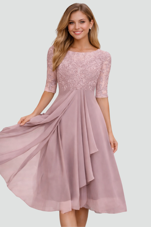 Chic women's party midi dress. Elegant 3/4 sleeve design, ideal for evening & special occasion wear. Flowing silhouette.