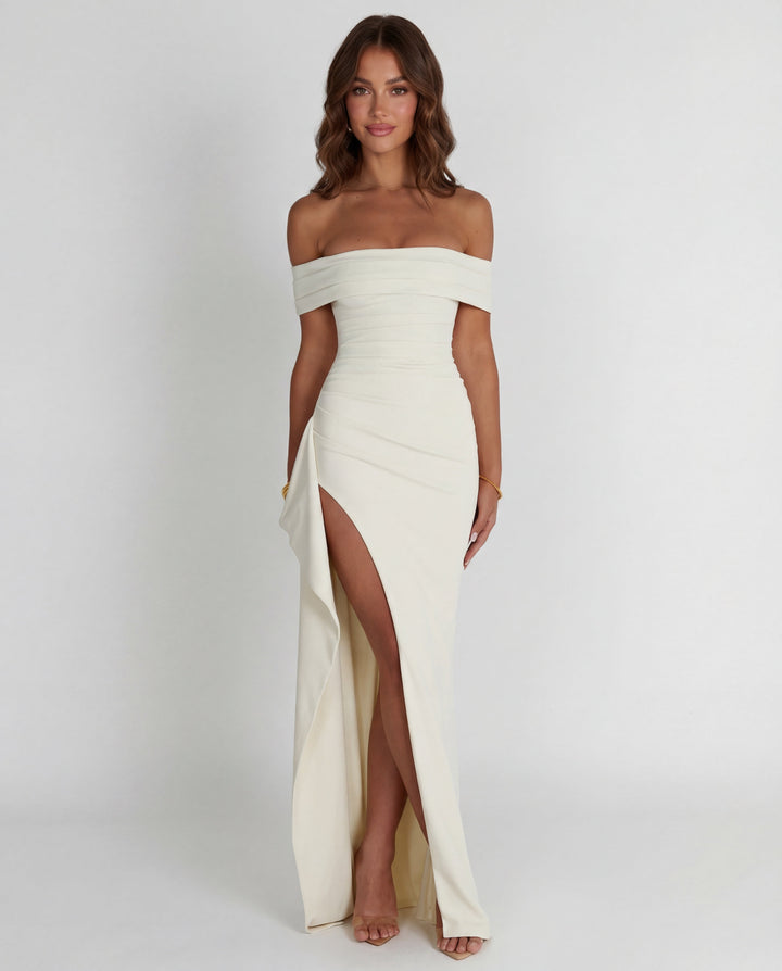 Chic women's party maxi dress, bodycon fit & elegant ruched off-shoulder style.