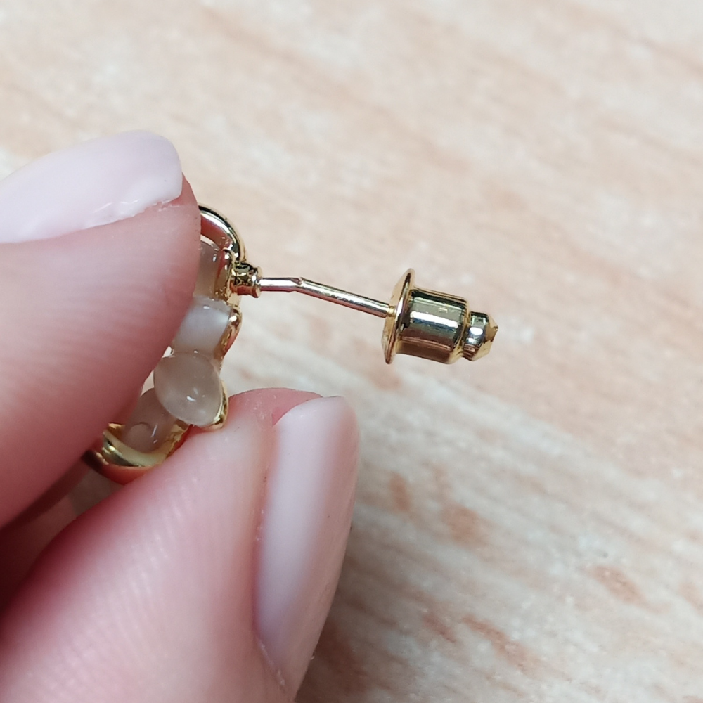 Stylish women's opal flower earrings, perfect elegant jewelry for a sophisticated gift.